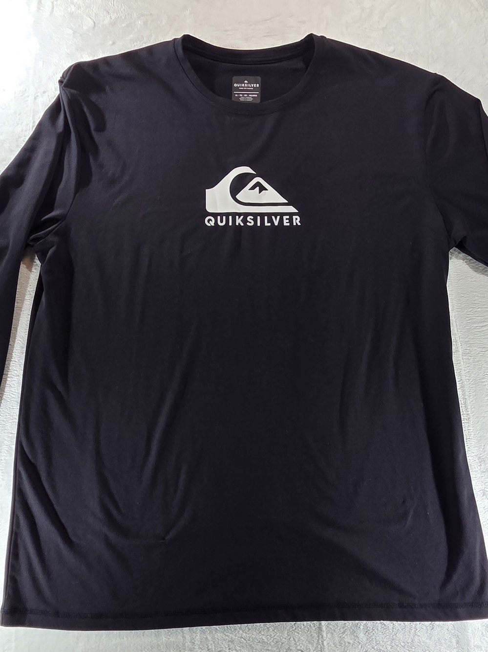 Quiksilver BOARD RIDING EQUIPMENT Black Lng Slv Rash Guard Shirt Size M - 0088